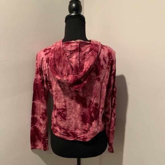 Baea Tie Dye Zip Jacket in Tie Dye Plum Small NWT - Picture 3 of 5